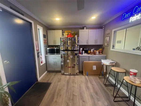 1301 Burney Drive, Brownwood, TX 76801