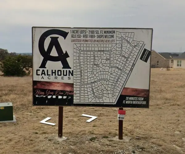 141 Coalson, Azle, TX 76020