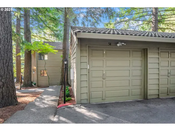 54 CERVANTES CIR, Lake Oswego, OR 97035