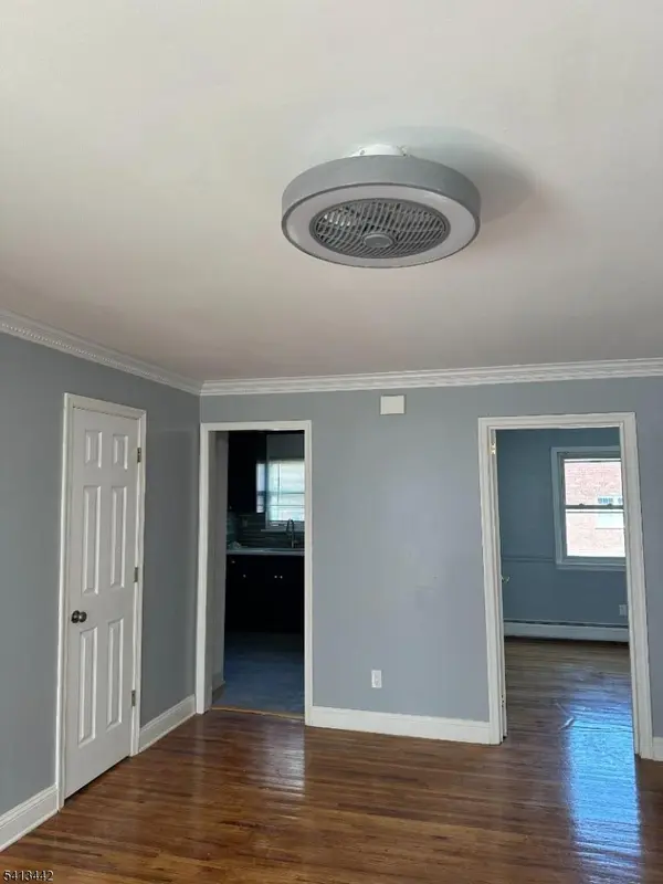 12A Gramercy Gdns #12A, Middlesex Boro, NJ 08846