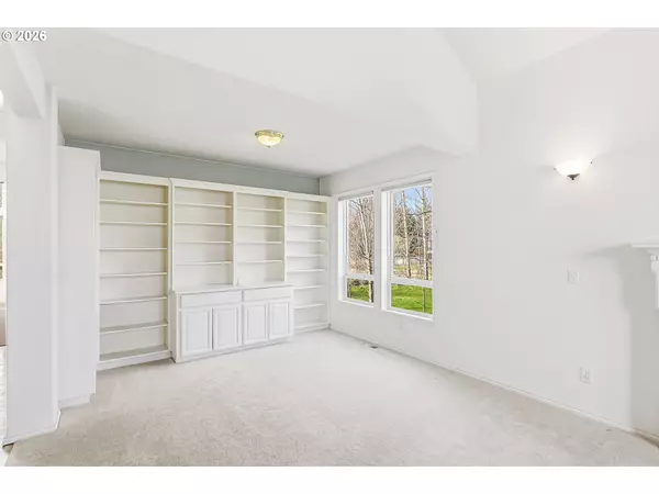 Hillsboro, OR 97124,331 NE HILLWOOD DR