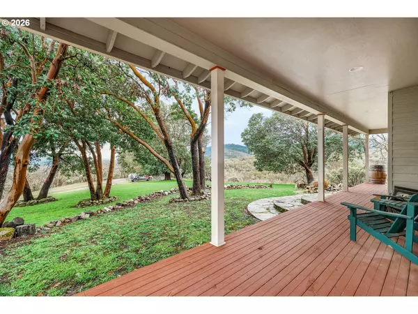 Central Point, OR 97502,5655 TAMARACK LN