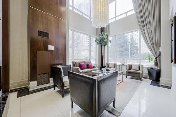 8 Rean DR #1701, Toronto C15, ON M2K 1H1