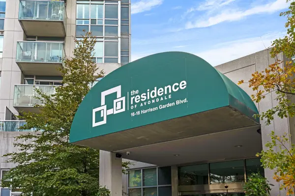 16 Harrison Garden BLVD #1011, Toronto C14, ON M2N 7J6