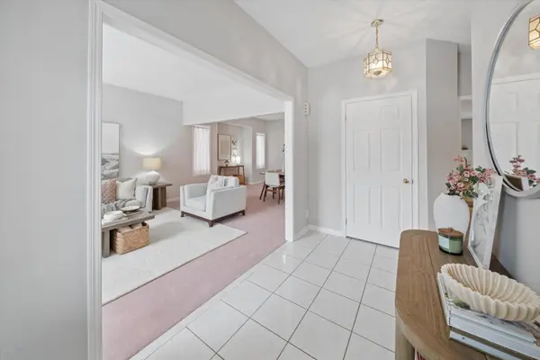 83 Auburn LN, Clarington, ON L1E 2E9