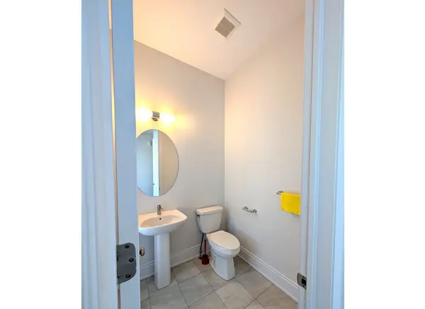 192 Sunset Vista CT, Aurora, ON L4G 3Y1