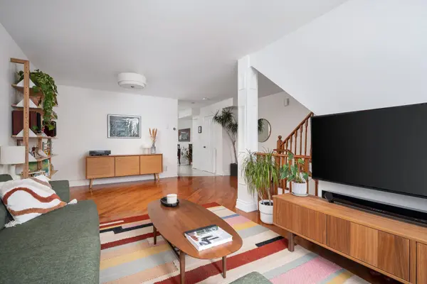 60 Tarragona BLVD, Toronto W02, ON M6N 5C4