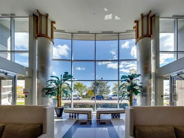 58 Marine Parade DR #606, Toronto W06, ON M8V 4G1