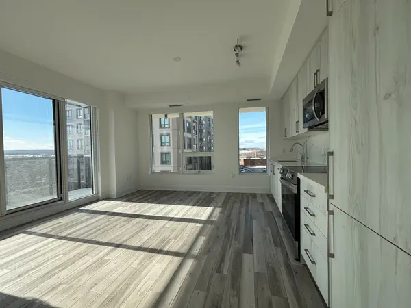 2450 Old Bronte RD #445, Oakville, ON L6M 5P6