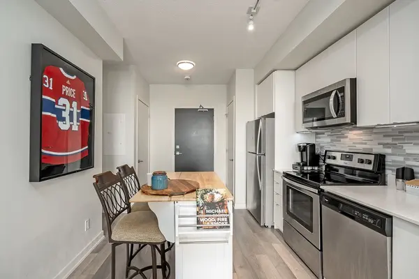 5240 Dundas ST #517, Burlington, ON L7R 3X4