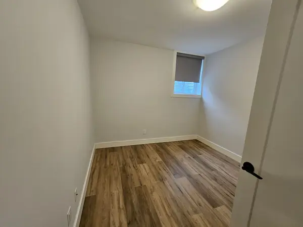 846 Alpine AVE, Britannia Heights - Queensway Terrace N And Area, ON K2B 5R6