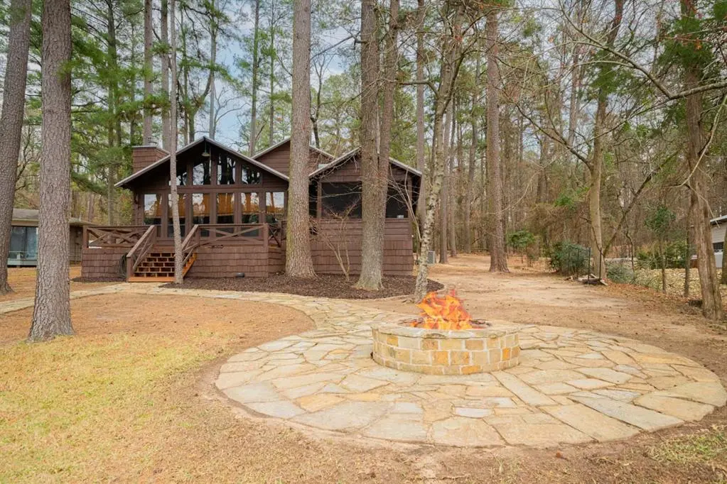 618 Cypress Creek Drive, Mount Vernon, TX 75457