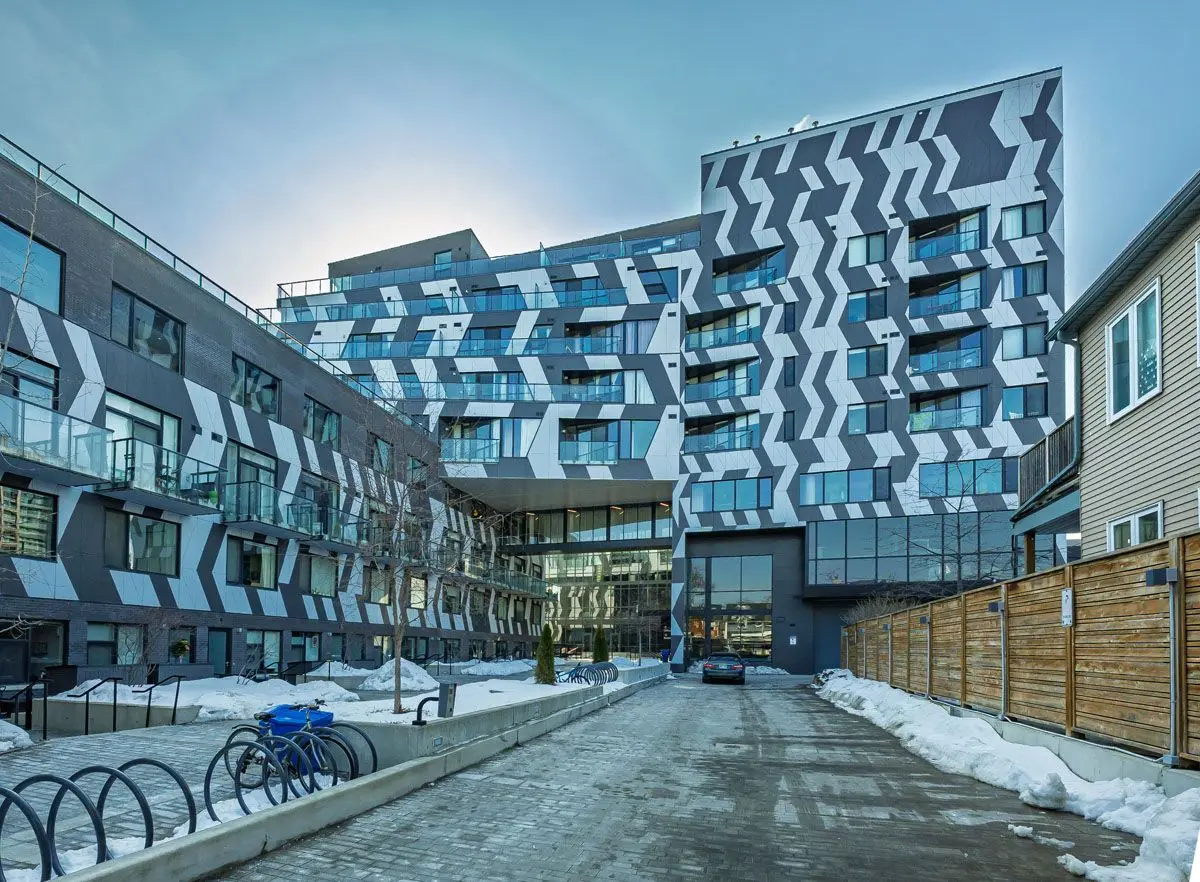 138 St Helens AVE #501, Toronto C01, ON M6H 0B8