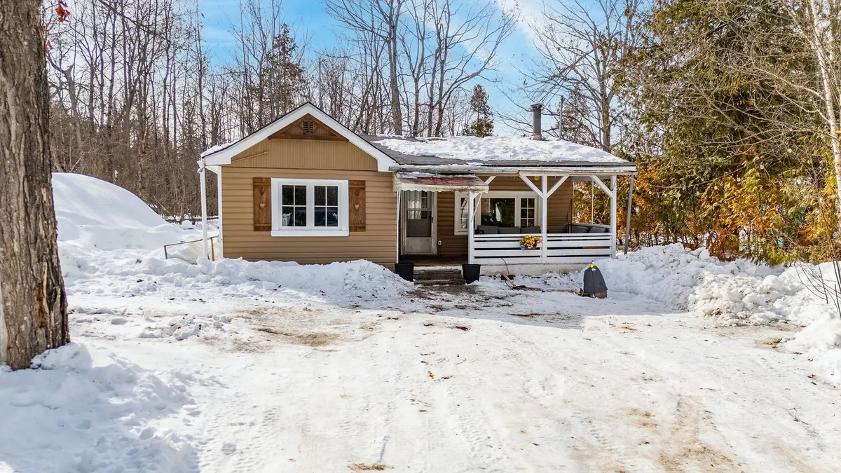 7 Manchester TRL, Kawartha Lakes, ON K0M 1A0