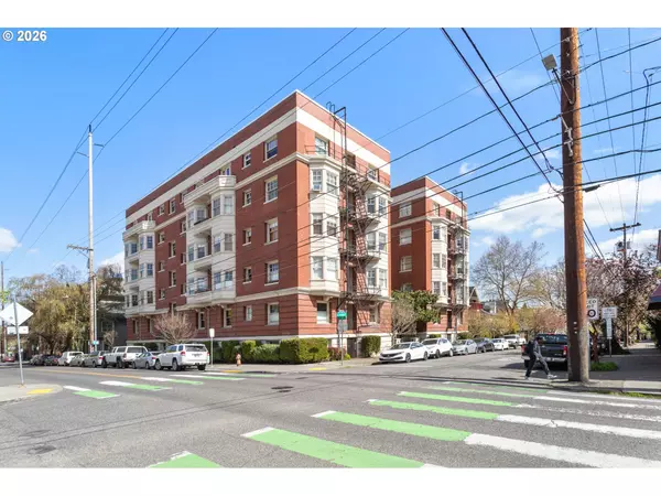 Portland, OR 97209,2083 NW JOHNSON ST #56