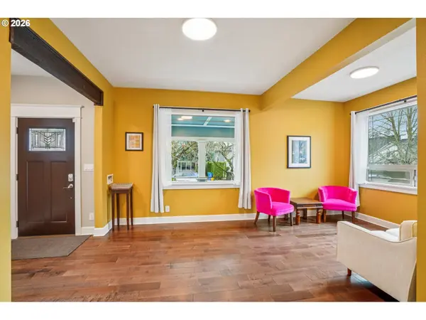 623 NE SACRAMENTO ST, Portland, OR 97212