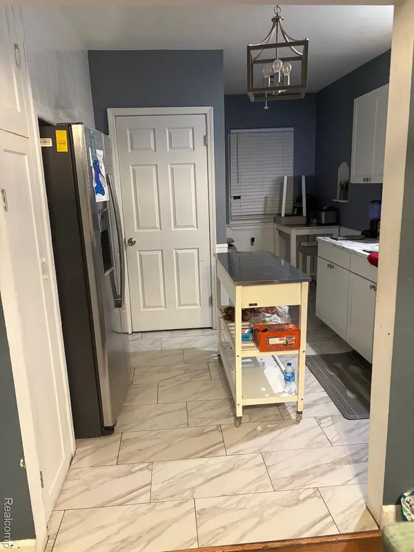 5260 Courville ST, Detroit, MI 48224