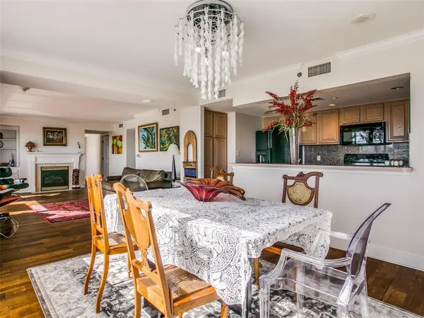 4242 Lomo Alto Drive #N72, Highland Park, TX 75219