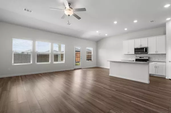 10529 Tuxinaw Trail, Fort Worth, TX 76179