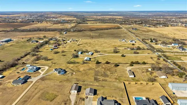 1264 Mcconnell Road, Gunter, TX 75058