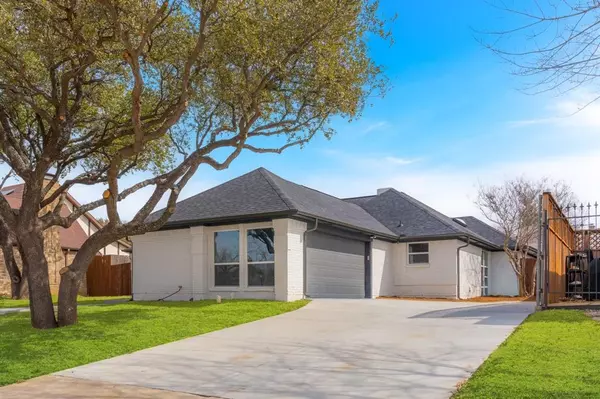 Carrollton, TX 75007,2812 Crooked Creek Drive