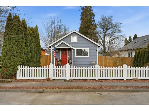 Longview, WA 98632,285 19TH AVE