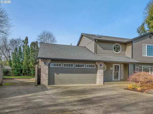 Hillsboro, OR 97124,381 NE 33RD CT