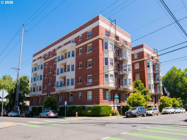2083 NW JOHNSON ST #54, Portland, OR 97209