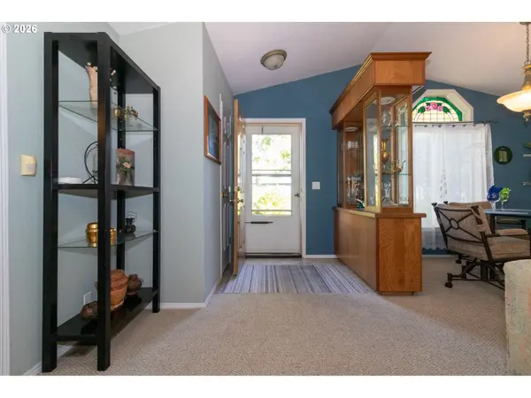 136 43RD WAY, Florence, OR 97439