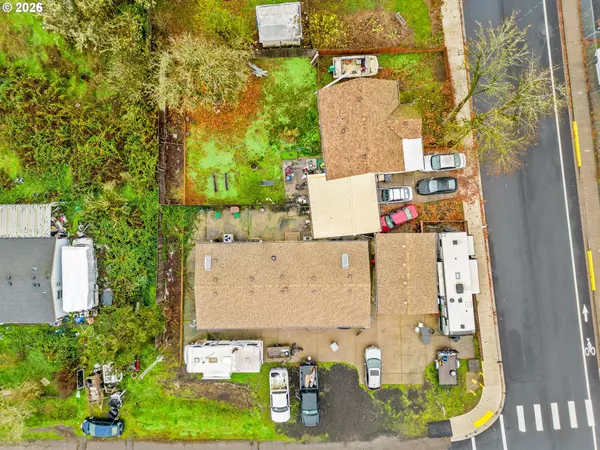 Harrisburg, OR 97446,595 KESLING ST