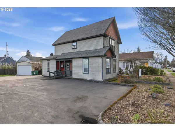 114 E 2ND ST, Newberg, OR 97132