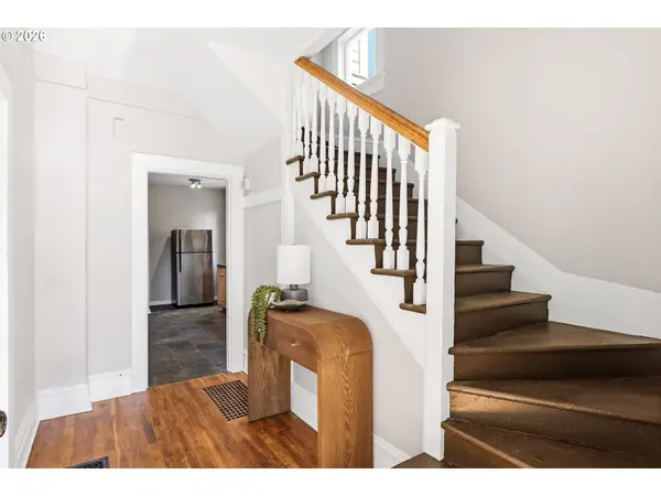 Portland, OR 97214,3923 SE MAIN ST