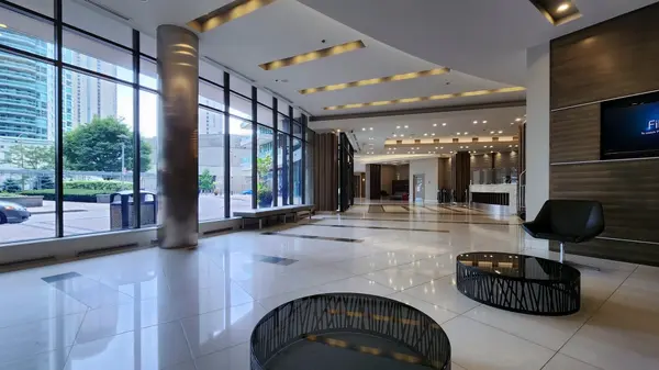 33 Bay ST #4713, Toronto C01, ON M5J 2Z3