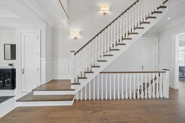 1278 Trellis CT, Pickering, ON L1W 1J2