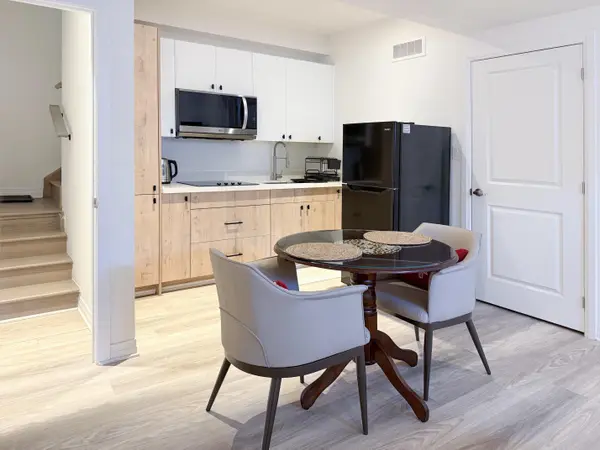 3272 Sixth Line #Basement, Oakville, ON L6M 5S9