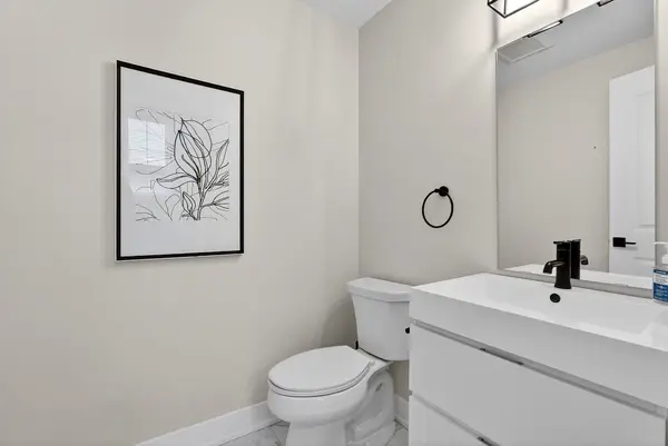 297 Whiting ST #5, Ingersoll, ON N5C 3W5