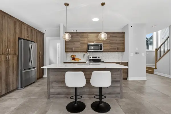 297 Whiting ST #16, Ingersoll, ON N5C 3W5