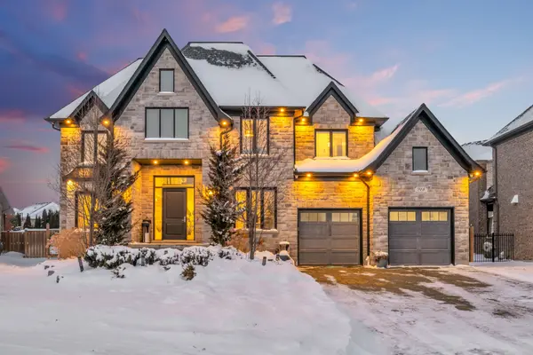 908 Fall Harvest CT, Kitchener, ON N2P 2M2