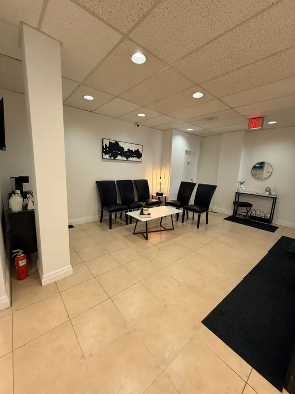 2446 ST JOSEPH BLVD, Orleans - Convent Glen And Area, ON K1C 1G1