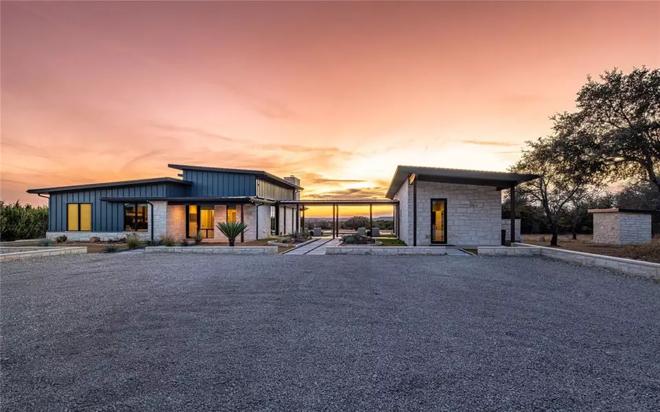 5579 County Road 2013, Glen Rose, TX 76690