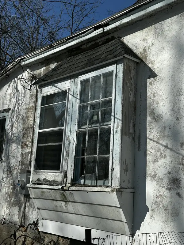 50022 Michigan 40, Paw Paw Twp, MI 49079