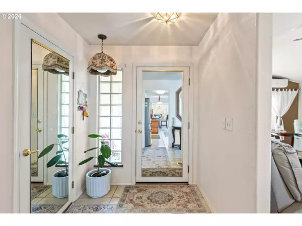 Roseburg, OR 97470,1385 SE LAUREL CT