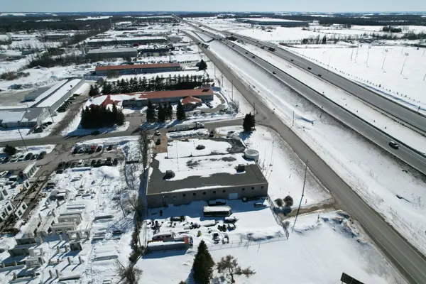 2315 Industrial Park RD, Innisfil, ON L9S 3W1