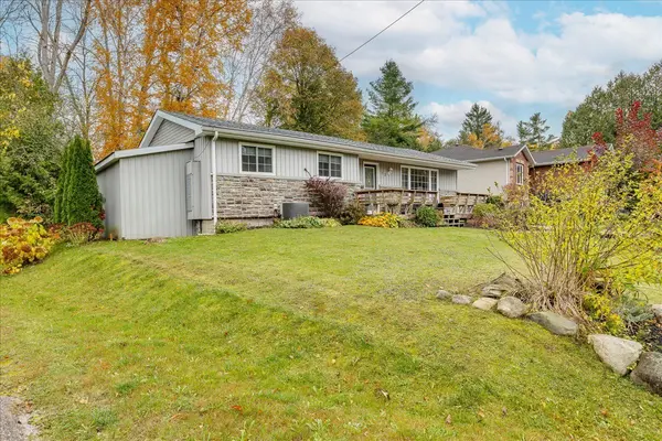 33 Mourning Dove RD, Georgina, ON L0E 1R0