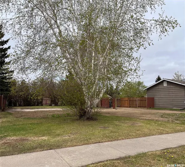 1008 1st STREET E, Nipawin, SK S0E 1E0