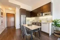 36 Park Lawn RD #2207, Toronto W06, ON M8Y 3H8