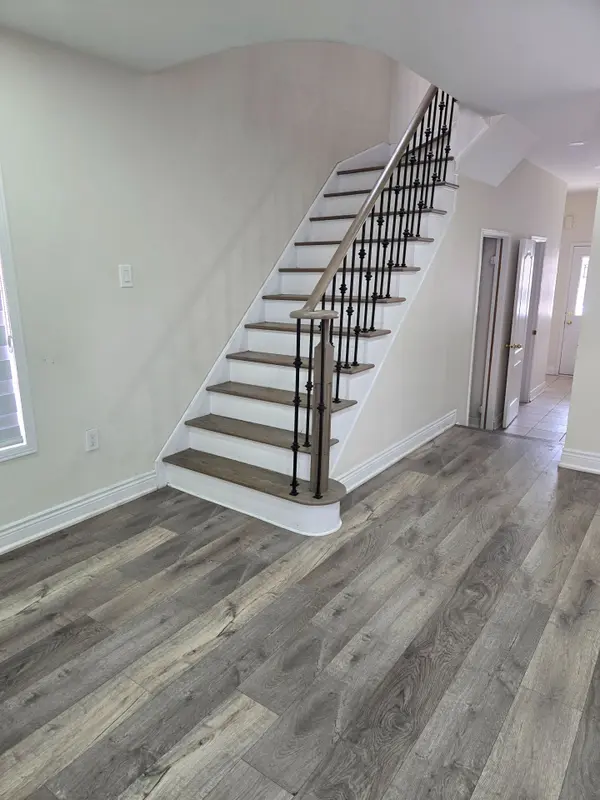 110 Crystalview CRES, Brampton, ON L6P 2S2