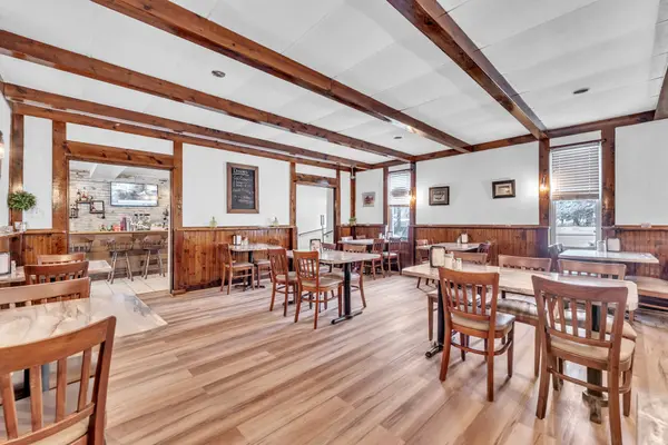 852 Main ST, Powassan, ON P0H 1Z0