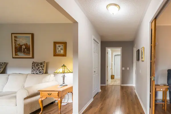 36 Cretney DR, Prince Edward County, ON K0K 3L0