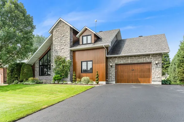 85 Leduc ST, Alfred And Plantagenet, ON K0B 1A0